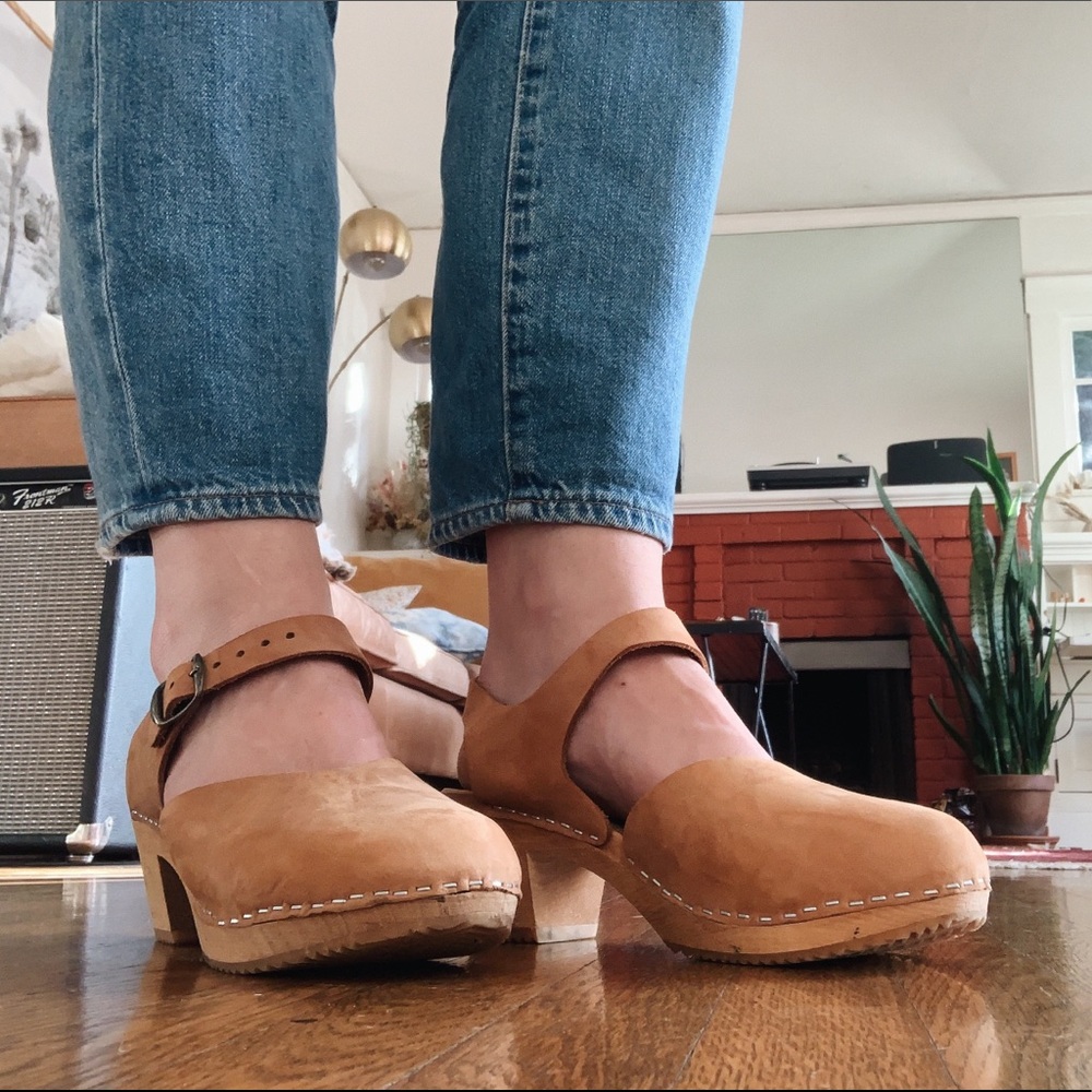 Moheda Dolly Clog